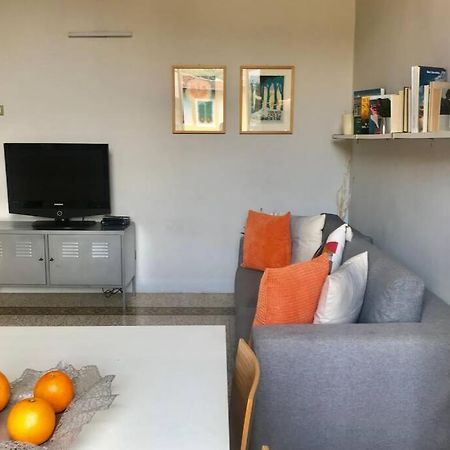 Sunny Top Floor In San Frediano Firenze Eksteriør bilde