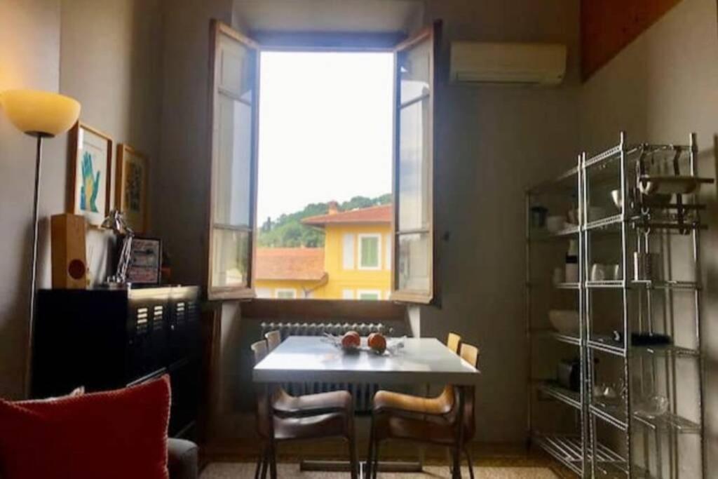 Sunny Top Floor In San Frediano Firenze Eksteriør bilde